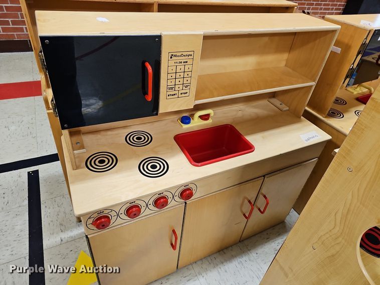 image for item MP9423 (8) Children's play kitchens