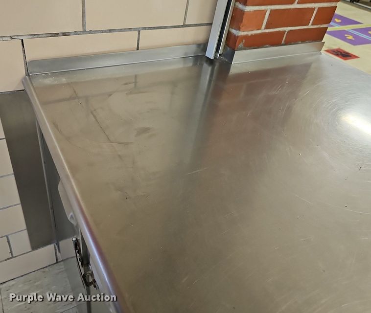 image for item MP9428 Restaurant equipment