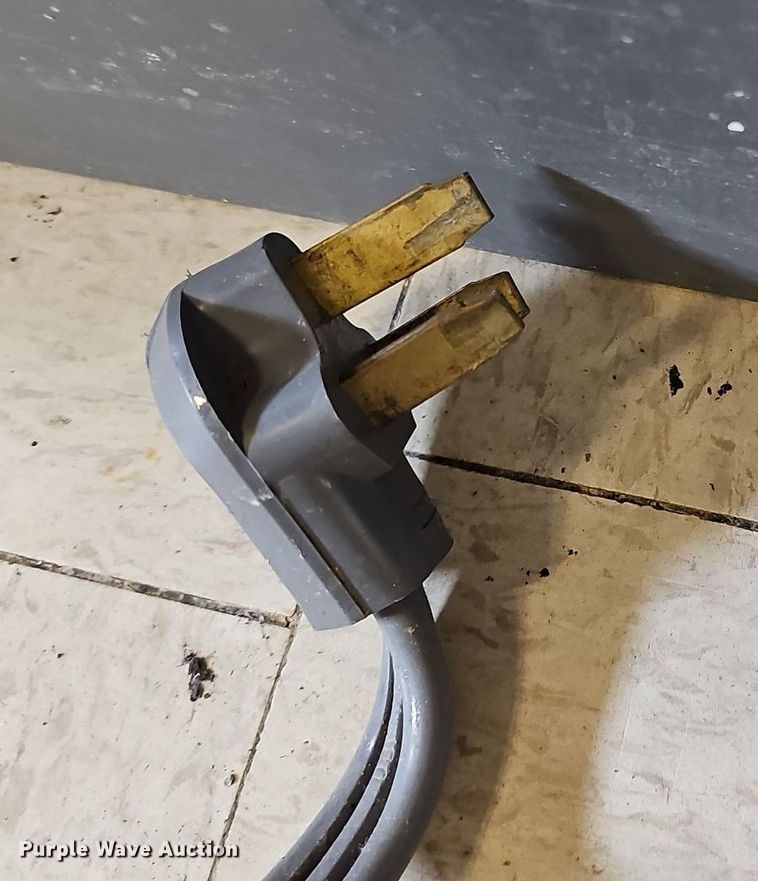 image for item MP9432 Estate  electric stove