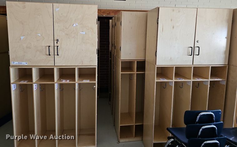 image for item MP9434 (24) wood cubbies