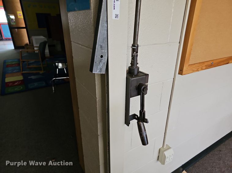 image for item MP9435 12' overhead door