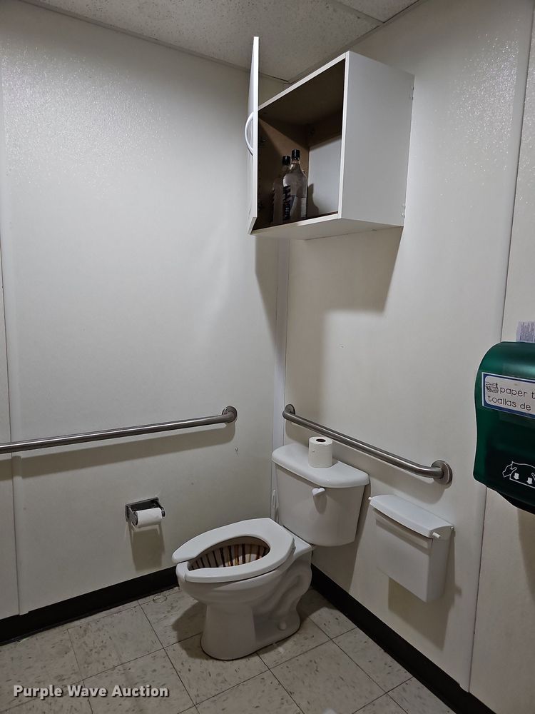 image for item MP9440 2008 Ramtech UHM32   modular classroom