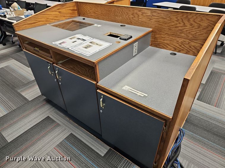 image for item MP9509 Boardroom conference furniture