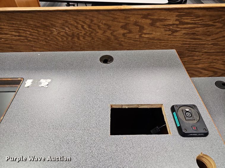 image for item MP9509 Boardroom conference furniture