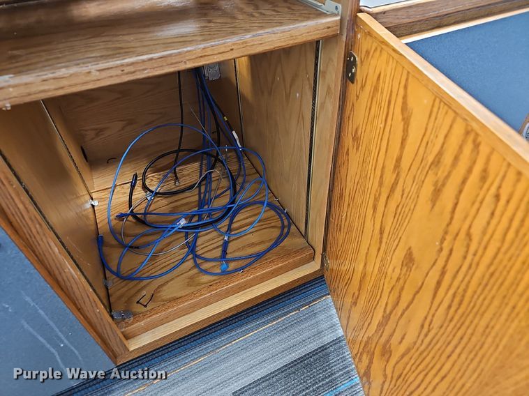 image for item MP9509 Boardroom conference furniture