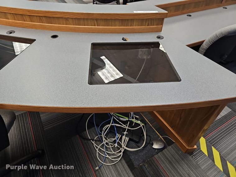 image for item MP9509 Boardroom conference furniture