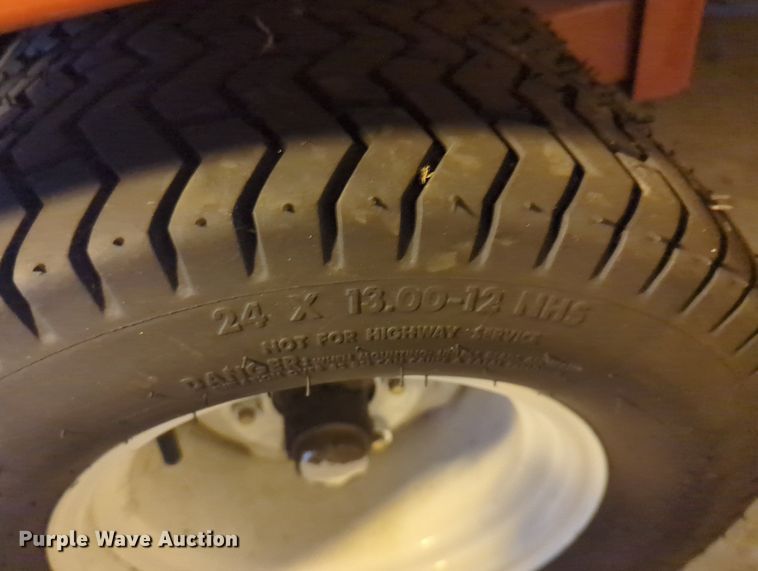 image for item MY9919 2014 Toro ProPass 200  top dresser