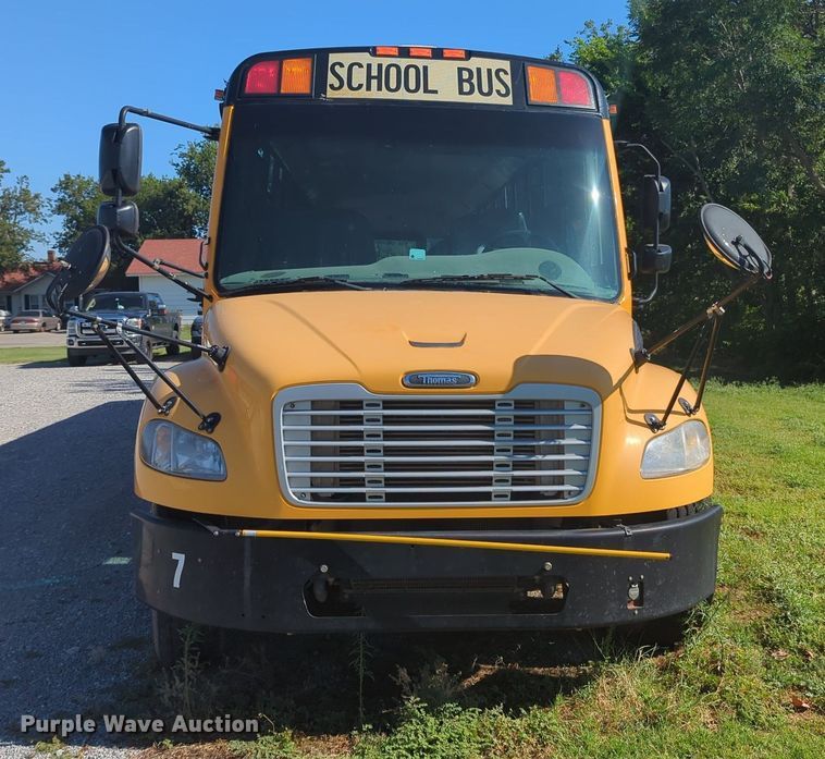 image for item MY9926 2009 Freightliner B2 school bus