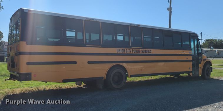 image for item MY9926 2009 Freightliner B2 school bus