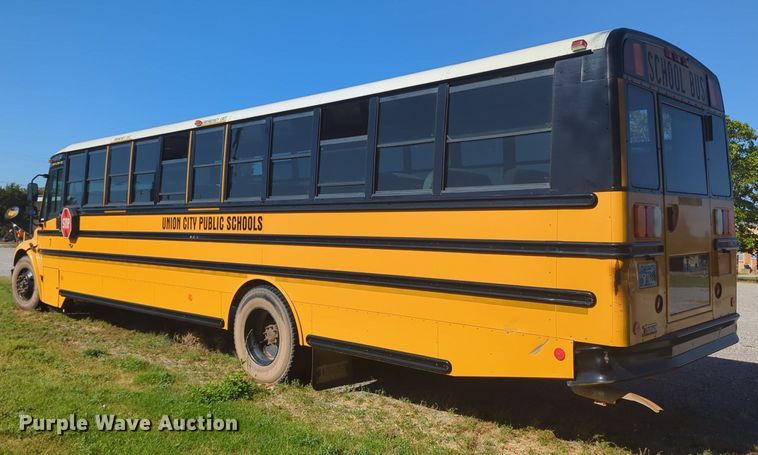 image for item MY9926 2009 Freightliner B2 school bus