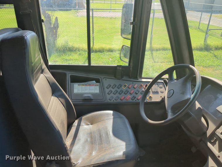 image for item MY9926 2009 Freightliner B2 school bus