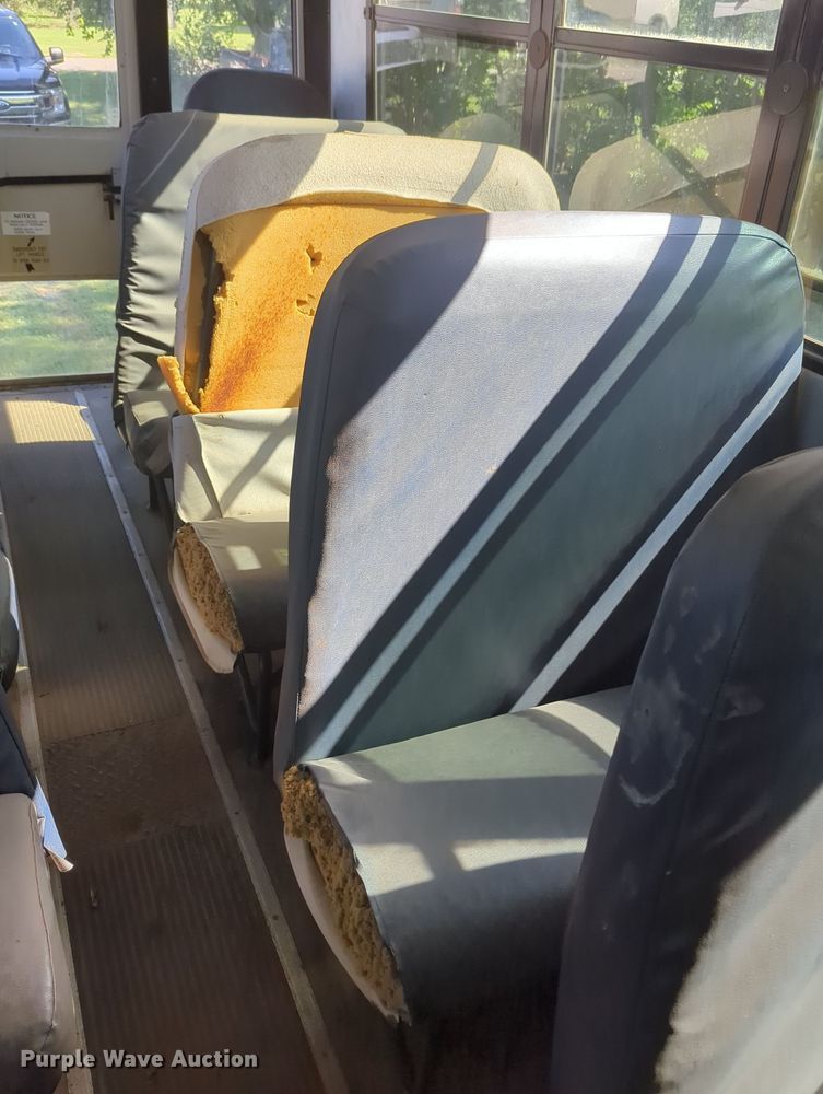 image for item MY9926 2009 Freightliner B2 school bus