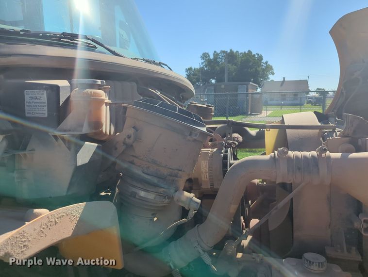 image for item MY9926 2009 Freightliner B2 school bus