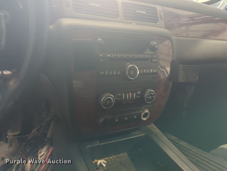 image for item MY9950 2011 Chevrolet Tahoe  SUV