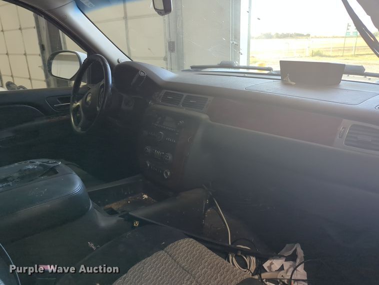 image for item MY9950 2011 Chevrolet Tahoe  SUV