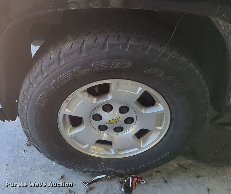 image for item MY9950 2011 Chevrolet Tahoe  SUV