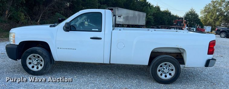 image for item NA9110 2008 Chevrolet Silverado 1500  pickup truck