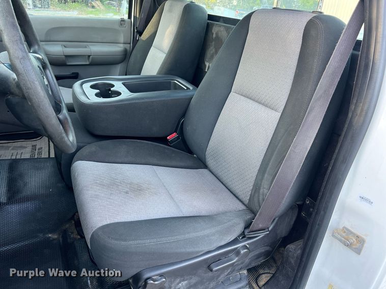 image for item NA9110 2008 Chevrolet Silverado 1500  pickup truck