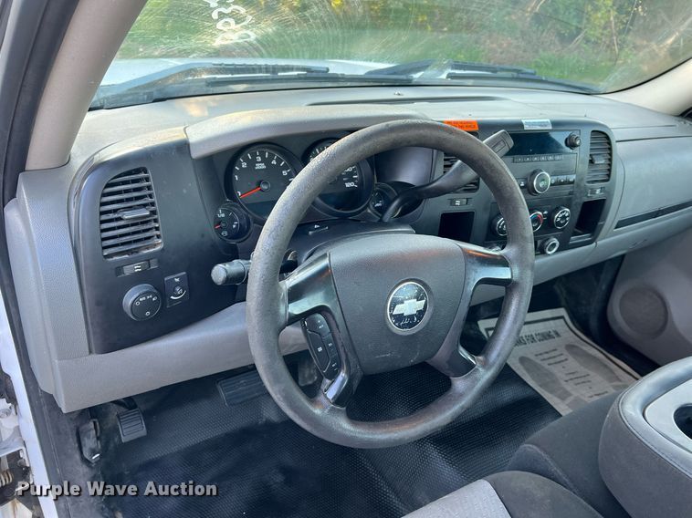 image for item NA9110 2008 Chevrolet Silverado 1500  pickup truck