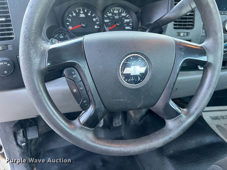 image for item NA9110 2008 Chevrolet Silverado 1500  pickup truck