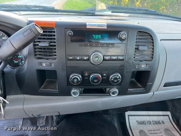 image for item NA9110 2008 Chevrolet Silverado 1500  pickup truck