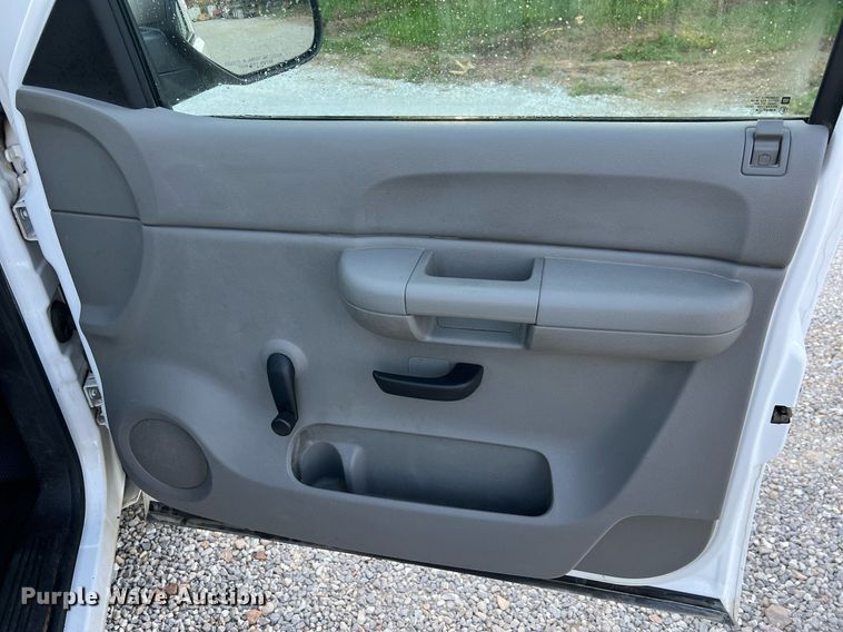 image for item NA9110 2008 Chevrolet Silverado 1500  pickup truck