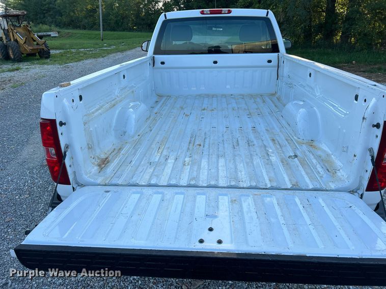 image for item NA9110 2008 Chevrolet Silverado 1500  pickup truck