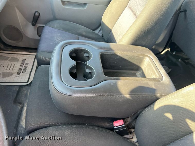 image for item NA9111 2010 Chevrolet Silverado 1500  Ext. Cab pickup truck