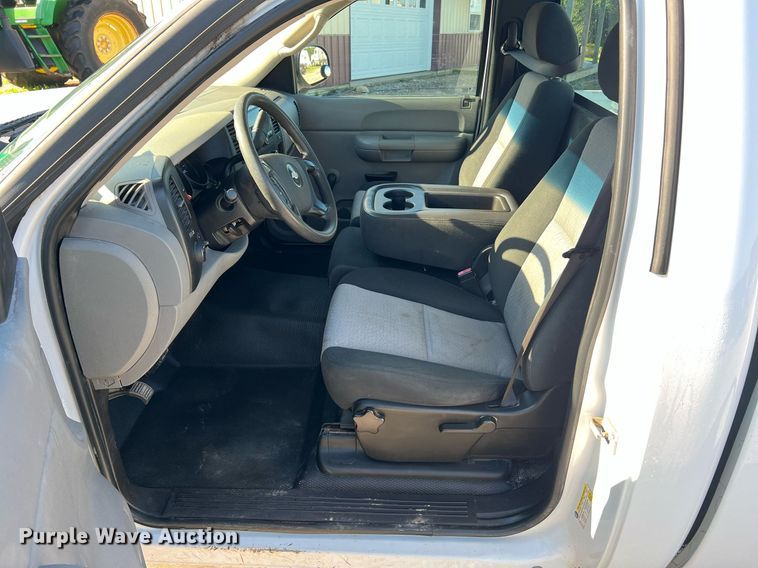 image for item NA9112 2008 Chevrolet Silverado 1500  pickup truck