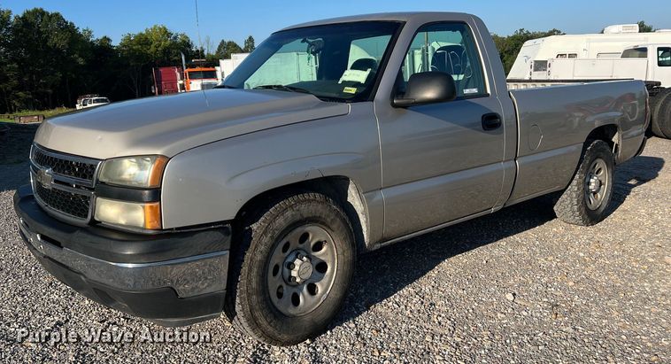 image for item NA9113 2006 Chevrolet Silverado 1500  pickup truck