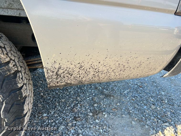 image for item NA9113 2006 Chevrolet Silverado 1500  pickup truck