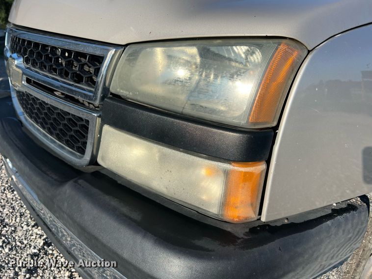 image for item NA9113 2006 Chevrolet Silverado 1500  pickup truck