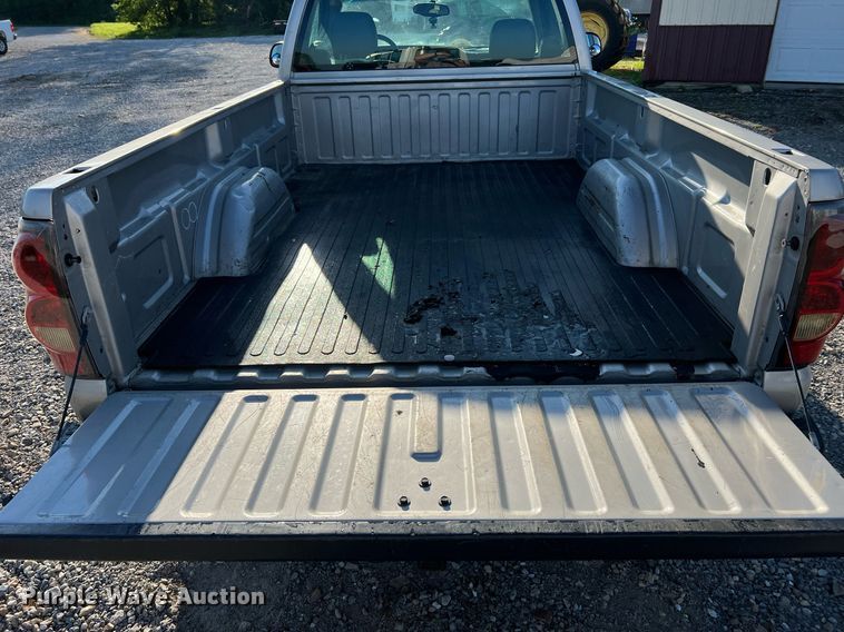 image for item NA9113 2006 Chevrolet Silverado 1500  pickup truck