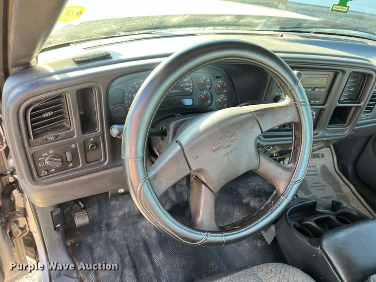 image for item NA9113 2006 Chevrolet Silverado 1500  pickup truck