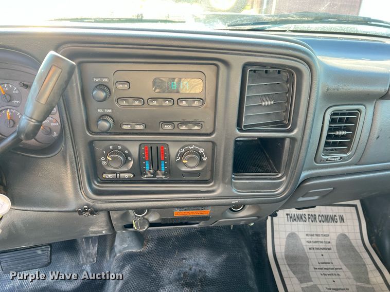 image for item NA9113 2006 Chevrolet Silverado 1500  pickup truck