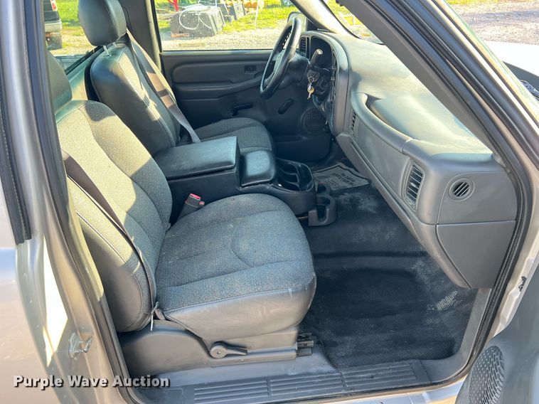 image for item NA9113 2006 Chevrolet Silverado 1500  pickup truck