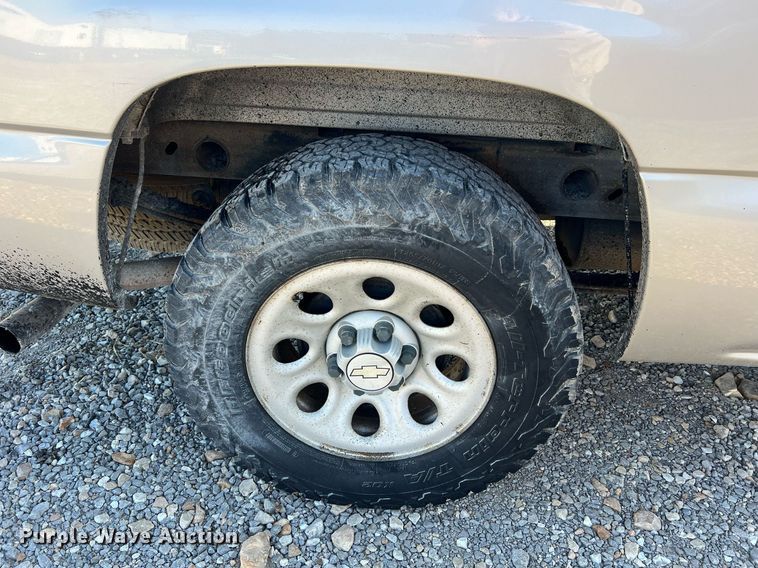 image for item NA9113 2006 Chevrolet Silverado 1500  pickup truck