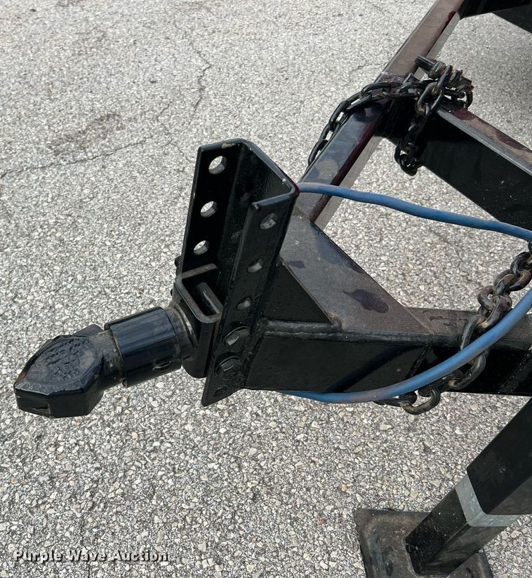 image for item NA9120 2003 Garrett Container Systems  generator