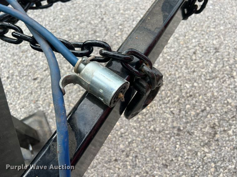 image for item NA9120 2003 Garrett Container Systems  generator