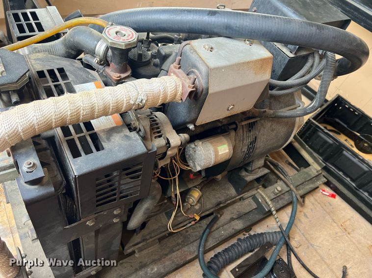 image for item NA9120 2003 Garrett Container Systems  generator