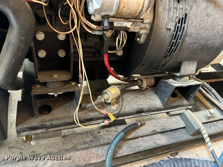 image for item NA9120 2003 Garrett Container Systems  generator