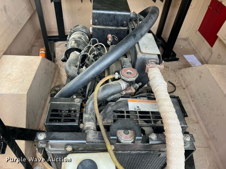 image for item NA9120 2003 Garrett Container Systems  generator