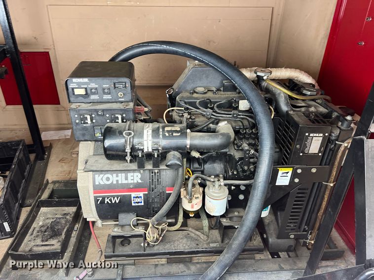 image for item NA9120 2003 Garrett Container Systems  generator