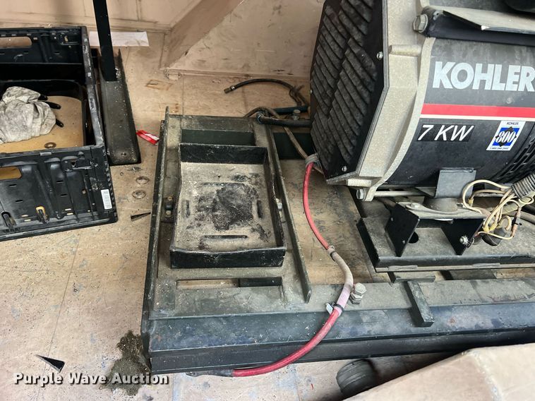 image for item NA9120 2003 Garrett Container Systems  generator