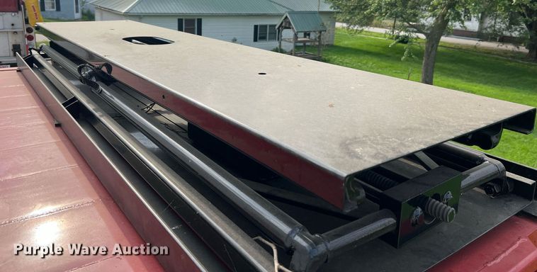 image for item NA9120 2003 Garrett Container Systems  generator