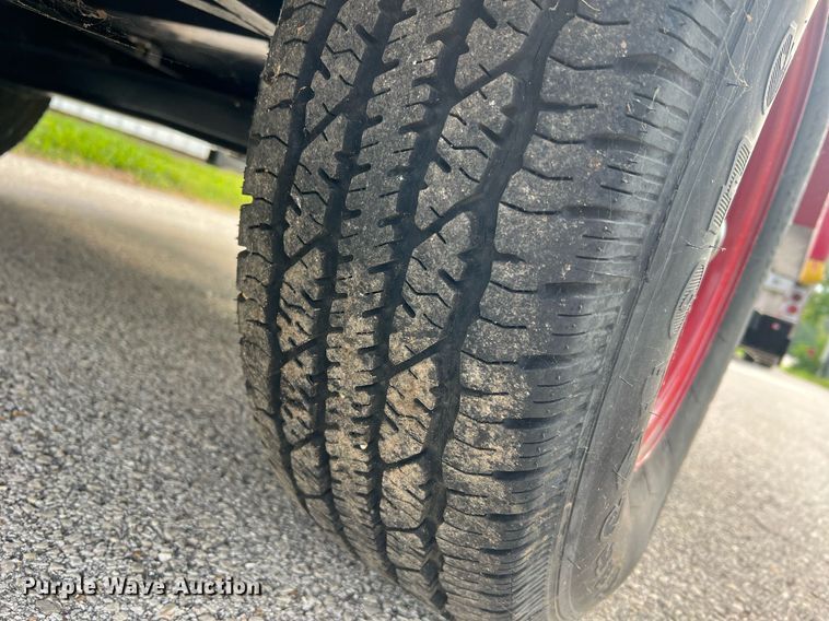 image for item NA9120 2003 Garrett Container Systems  generator