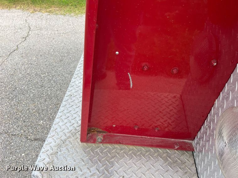 image for item NA9121 1985 Mack CF686FC  pumper fire truck