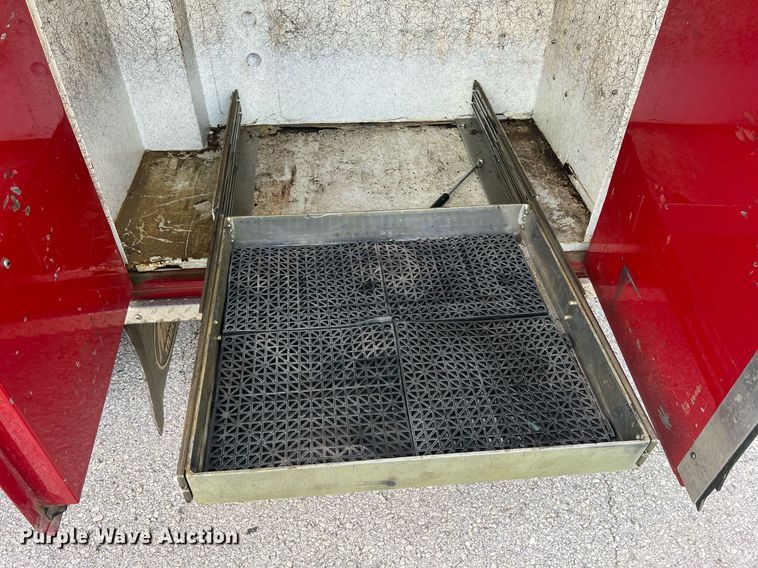 image for item NA9121 1985 Mack CF686FC  pumper fire truck