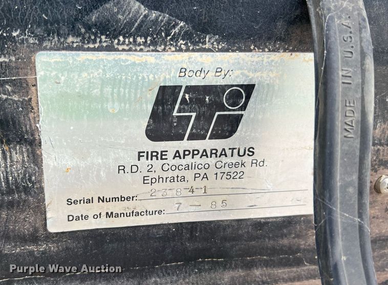 image for item NA9121 1985 Mack CF686FC  pumper fire truck