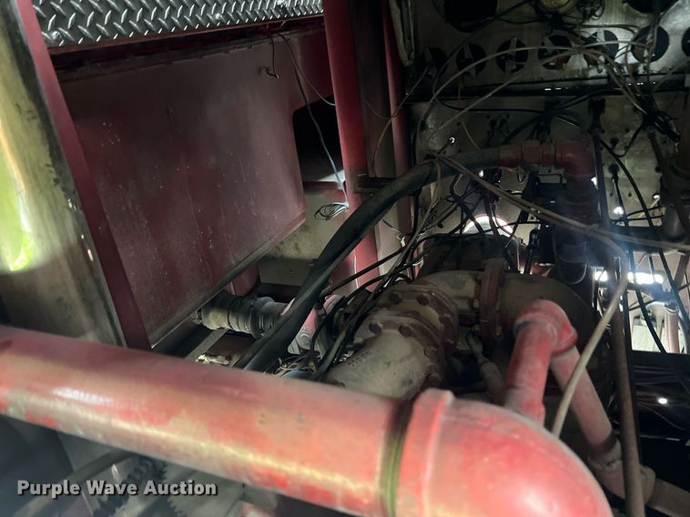 image for item NA9121 1985 Mack CF686FC  pumper fire truck